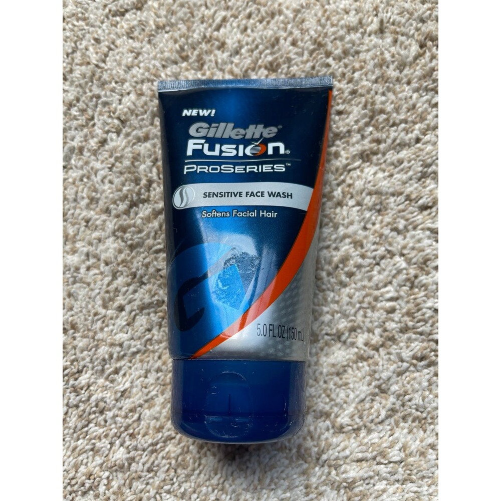 Gillette Fusion Pro Series Sensitive Face Wash Softens Facial Hair NWT